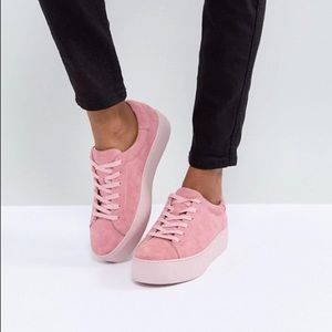 Real Bubblegum Suede Shoes Vagabond